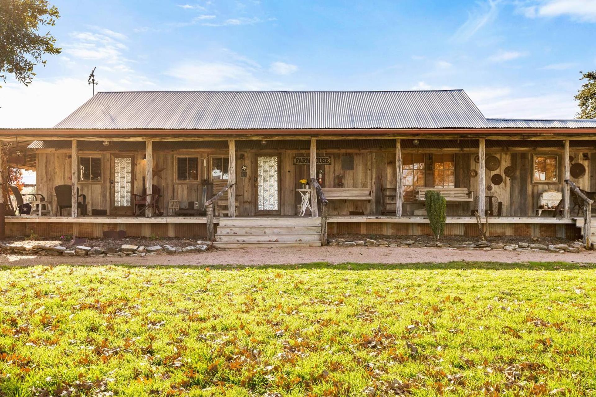 Вилла #6 The Root Cellar At Garrison In Gruene Нью Браунфелс Экстерьер фото
